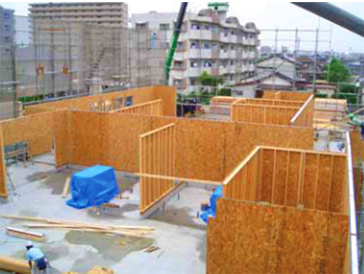 一段目パネル建て込み 